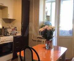 1-к. квартира, 43,5 м², 4/10 эт. - 3