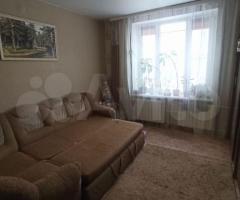 1-к. квартира, 35 м², 1/10 эт. - 2