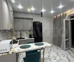 1-к. квартира, 44 м², 14/17 эт. - 4