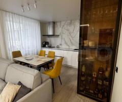 3-к. квартира, 72 м², 9/10 эт. - 3