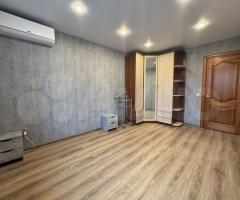 3-к. квартира, 61 м², 2/10 эт. - 4