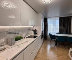 3-к. квартира, 65 м², 13/17 эт.